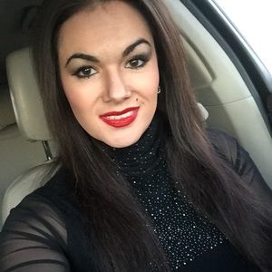 Meet your Posher, Erika